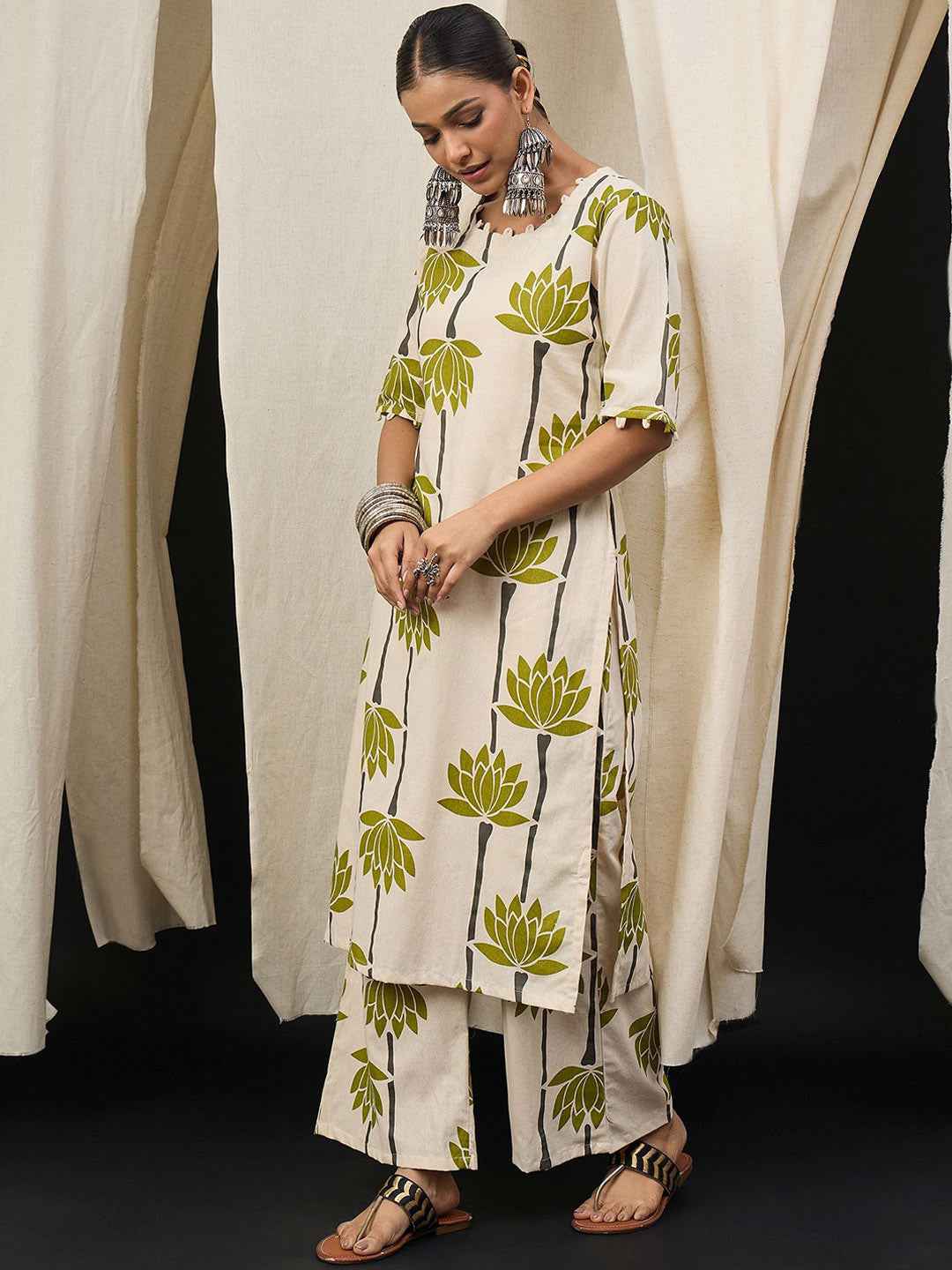 Ivory Green Lotus Printed Kurta Set – The Layer Stories