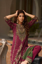 Maroon Elegant Maroon Gold Embroidered Kurta Set for Women - TLS-1