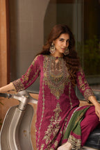 Maroon Elegant Maroon Gold Embroidered Kurta Set for Women - TLS-3