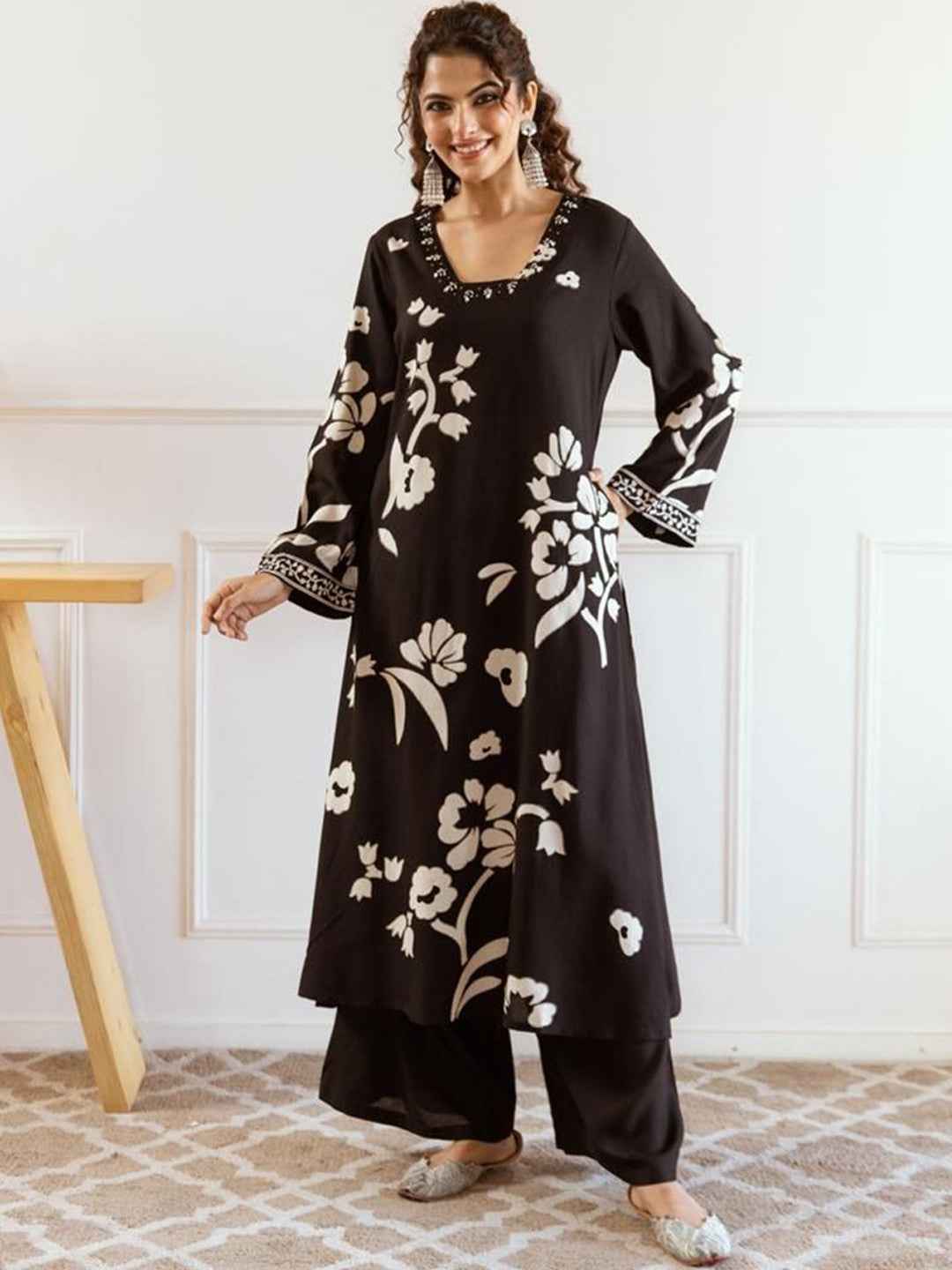 Black Floral Applique Festive Kurta Set – The Layer Stories