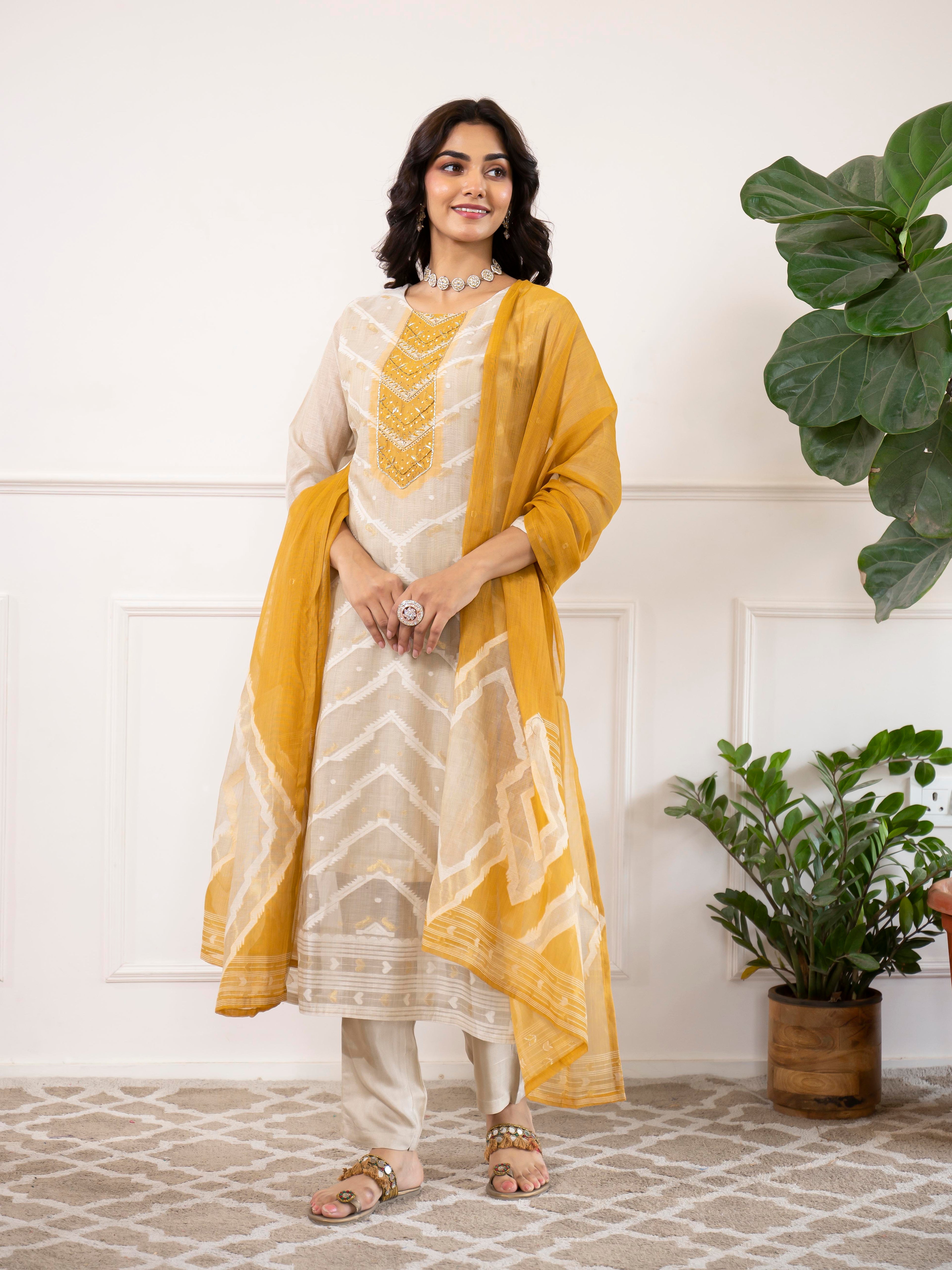 Offwhite_mustardGeometricMotifsPrintedKurtaSetforWomen-TLS 