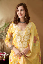 YellowFloralEmbroidaryPatchworkKurtaSetforWomen-TLS_1
