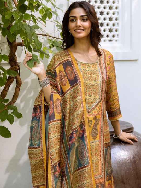 Paisley & Geometric Printed Kurta Set for Women - TLS Main Image