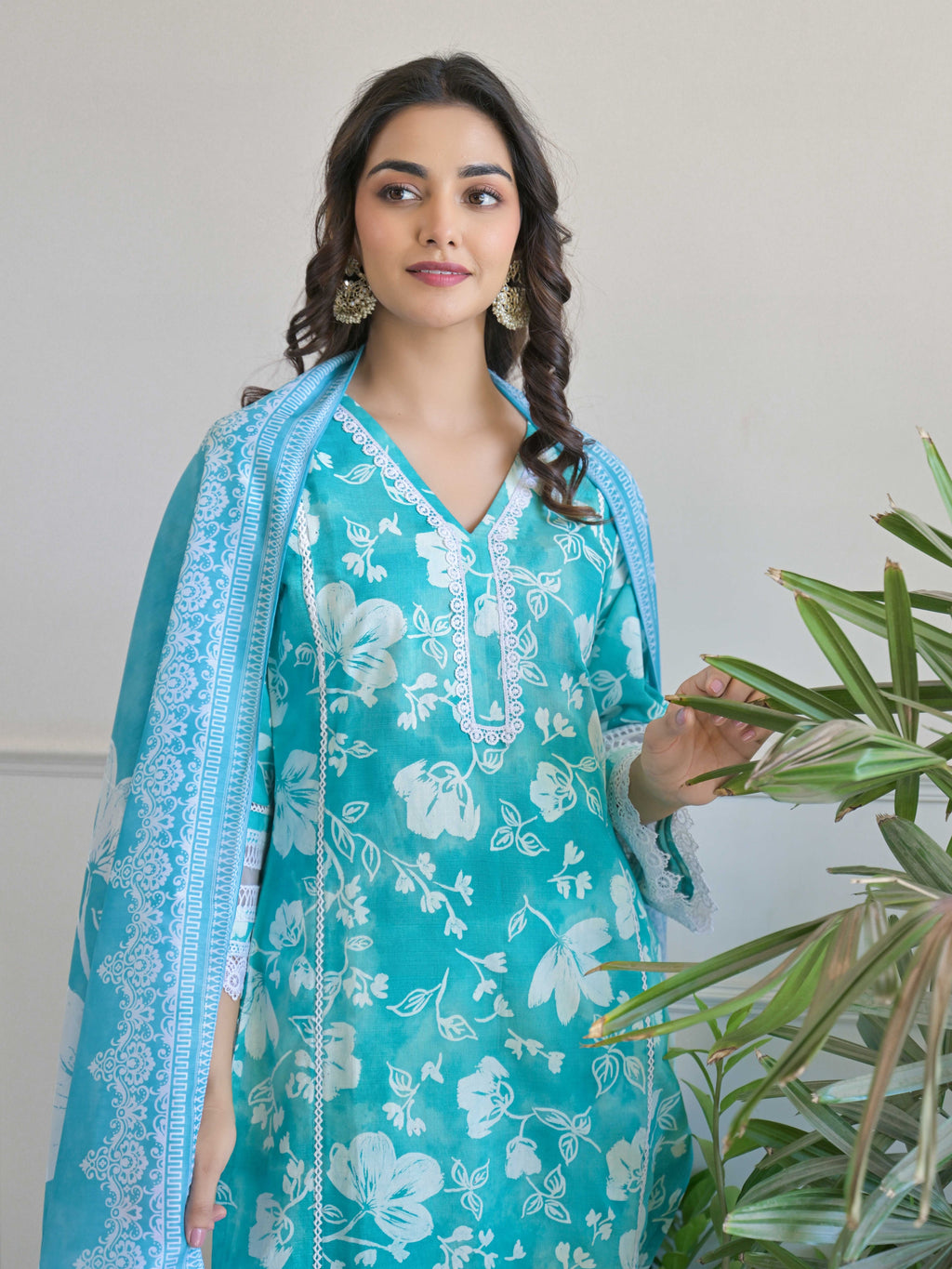 Blue Floral Printed Motifs Kurta Set for Women - TLS