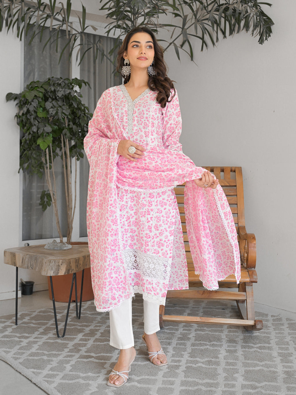 Light Pink Floral Printed Motifs Kurta Set for Women - TLS