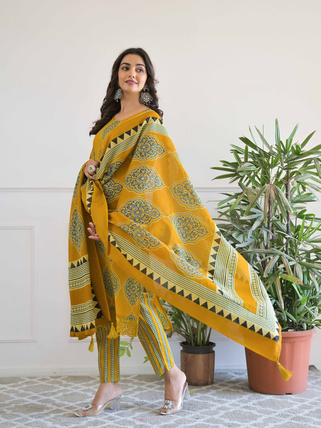 Floral Geometric Printed Kurta Set for Women - TLS