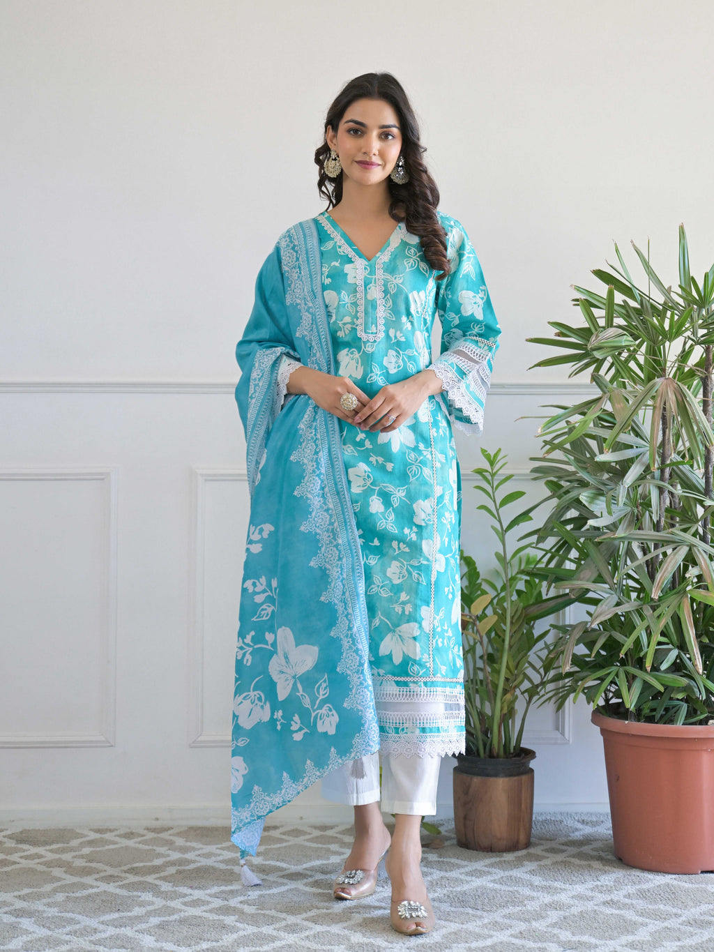 Blue Floral Printed Motifs Kurta Set for Women - TLS