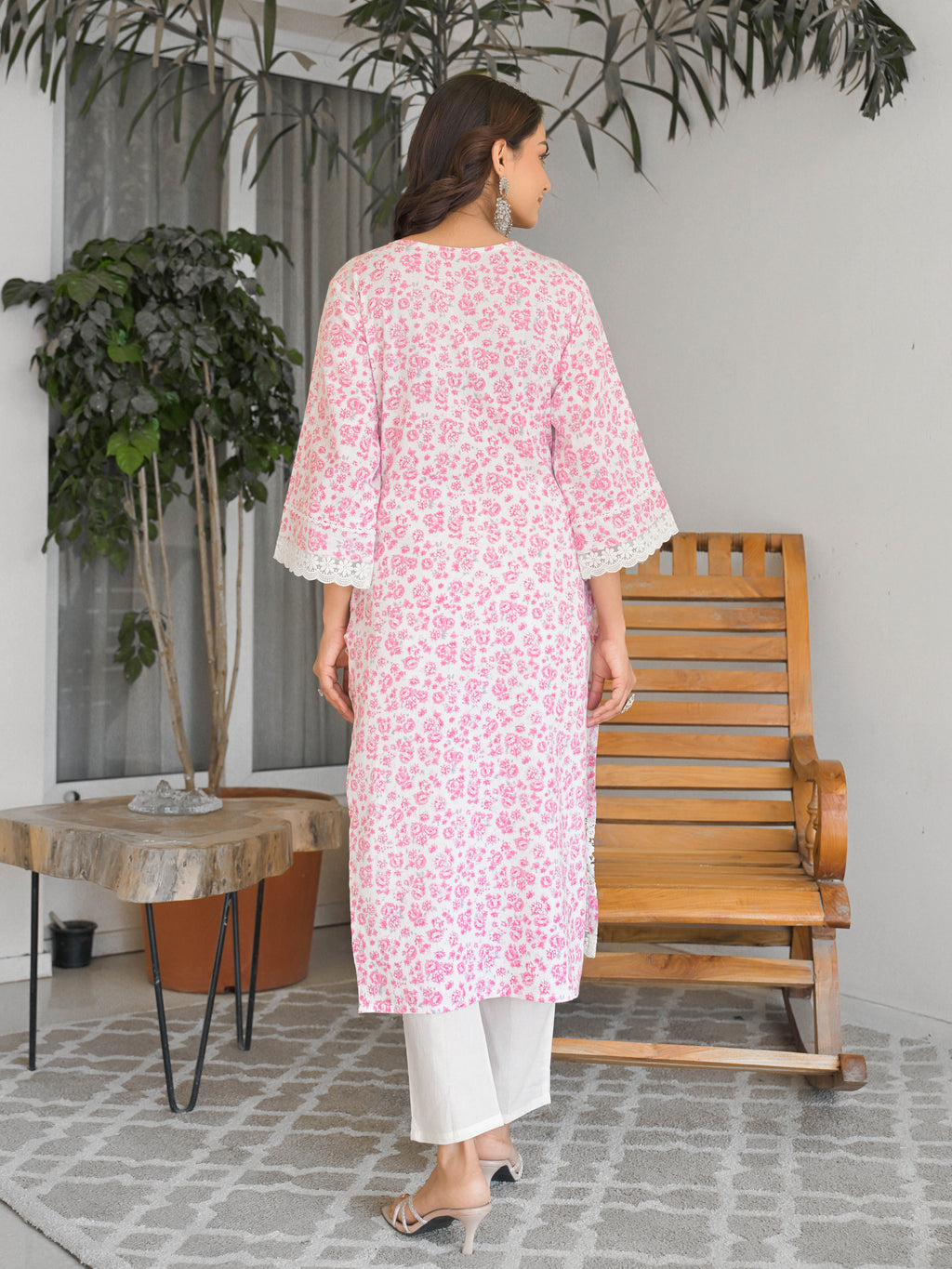 Light Pink Floral Printed Motifs Kurta Set for Women - TLS